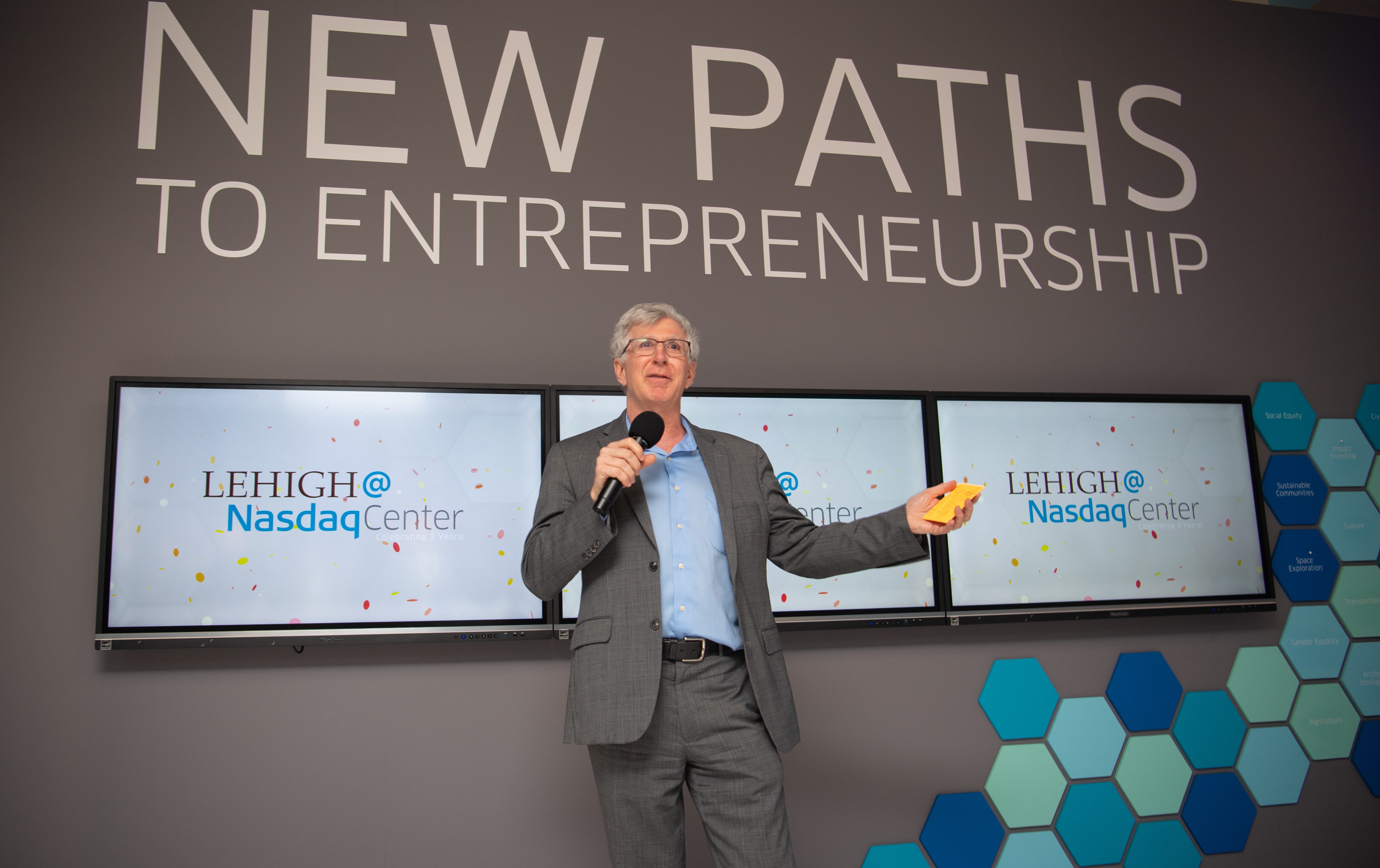 Lehigh President John Simon at New Paths to Entrepreneurship exhibit opening